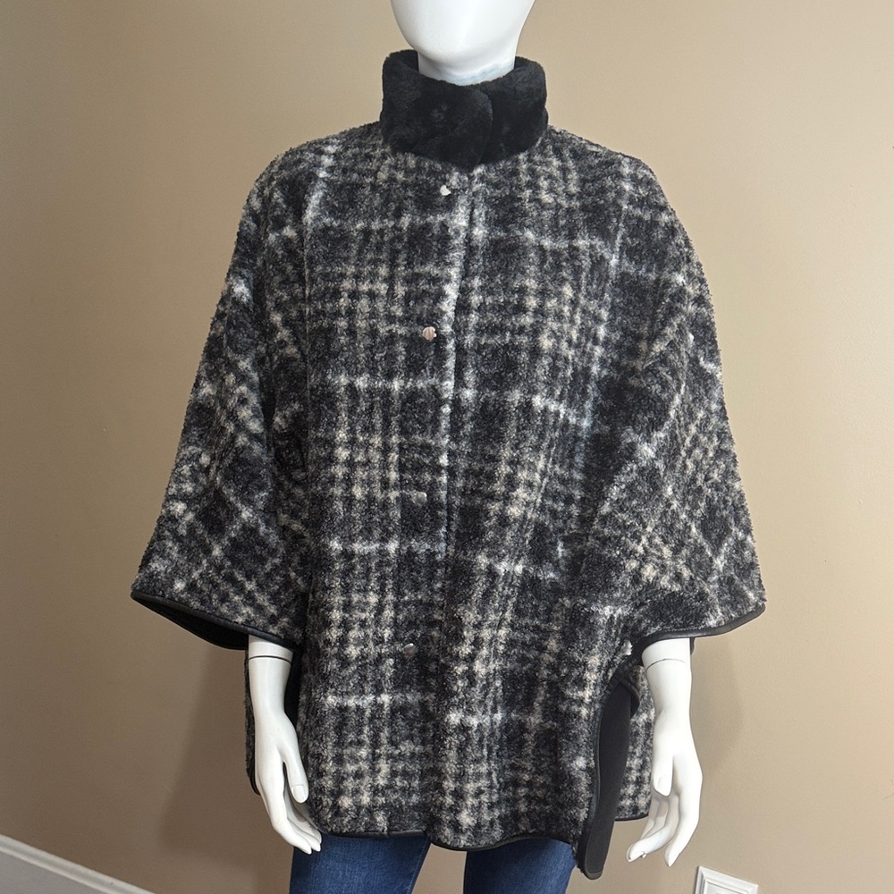Tahari Black and Cream Checkered Poncho